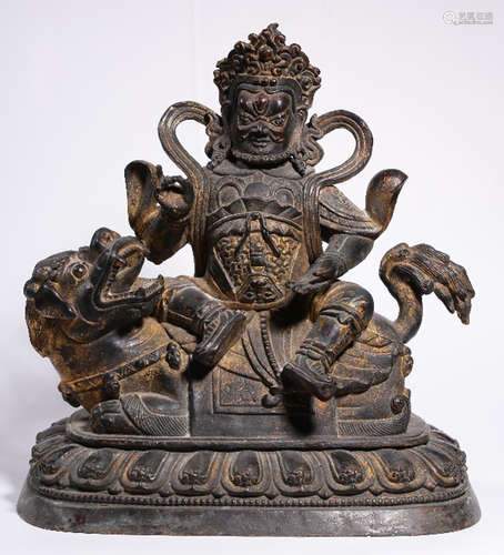 A GILT BRONZE BUDDHA STATUE