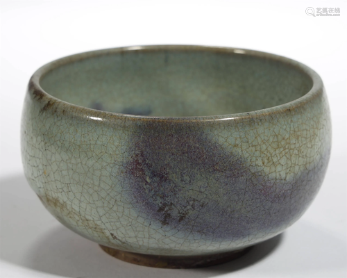 AN ARCHAIC RARE PURPLE-SPLASHED JUN BOWL