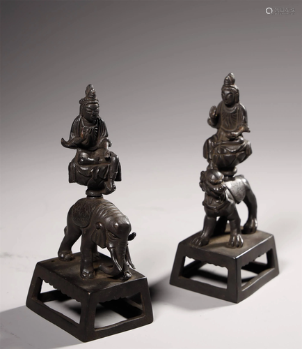 A PAIR OF ALLOY COPPER FIGURES OF WENSH…