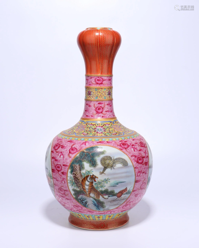 A CHINESE FAMILLE ROSE GARLIC HEAD VASE WIT…