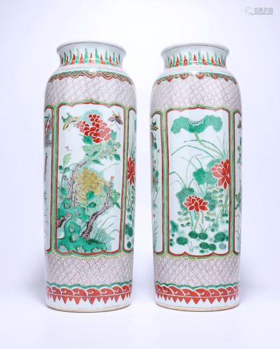 A PAIR OF CHINESE FAMILLE ROSE VASES, QING …