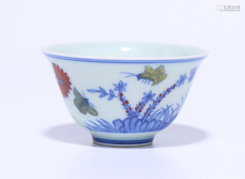 A CHINESE BLUE AND WHITE UDERGLAZED DOUCAI…