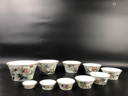 A SET OF TEN CHINESE FAMILLE ROSE CUPS, QING D…