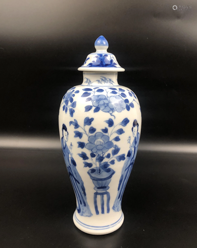 A CHINESE BLUE AND WHITE VASE, MEIPING AND …