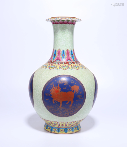 A CHINESE FAMILLE ROSE VASE WITH QIANLONG…