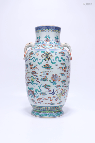 A CHINESE OVERGLAZED VASE, QING DY…