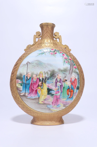 A CHINESE GILT FAMILLE VERTE VASE WITH QIANLON…