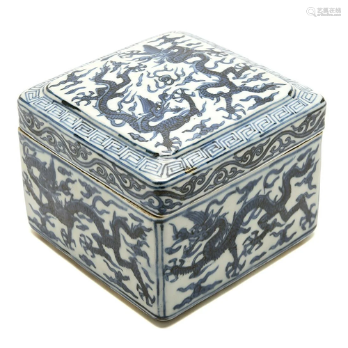 Chinese Blue and White Dragon Box and Cover.