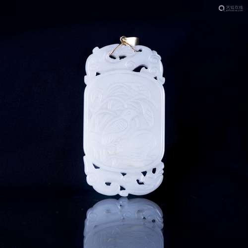 A WHITE JADE PLAQUE, QING DYNASTY