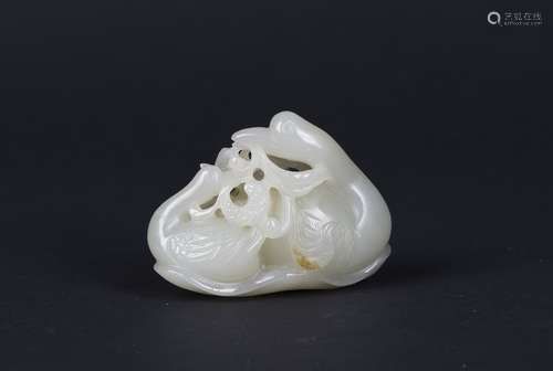 WHITE JADE ORNAMENT