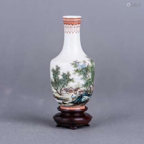 A FAMILLE ROSE PORCELAIN 'LANDSCAPE' VASE, MID 20TH CENTURY