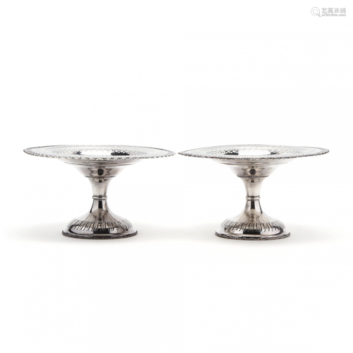 A Pair of Reticulated Barker Ellis Silverplate Tazzas