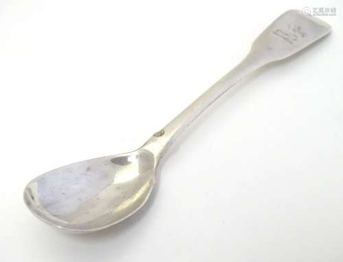 An Irish silver mustard spoon hallmarked Dublin 1827 maker William Cummins Please Note - we do not