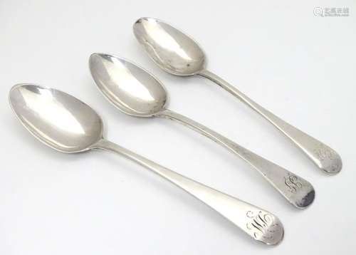 Three assorted George III Old English pattern teaspoons. Longest Approx. 5 1/2