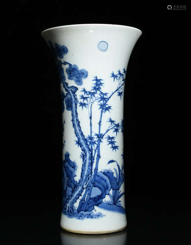 CHINESE BLUE & WHITE VASE