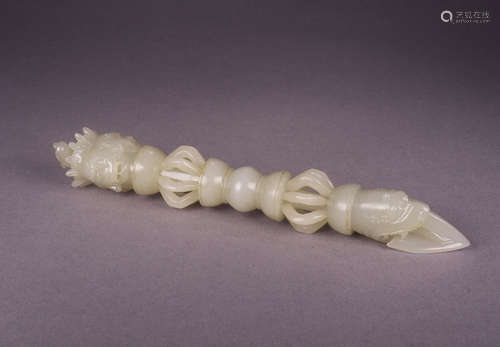 CHINESE CARVED HETIAN JADE ORNAMENT