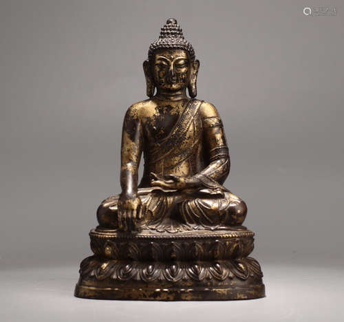 CHINESE GILT BRONZE BUDDHA