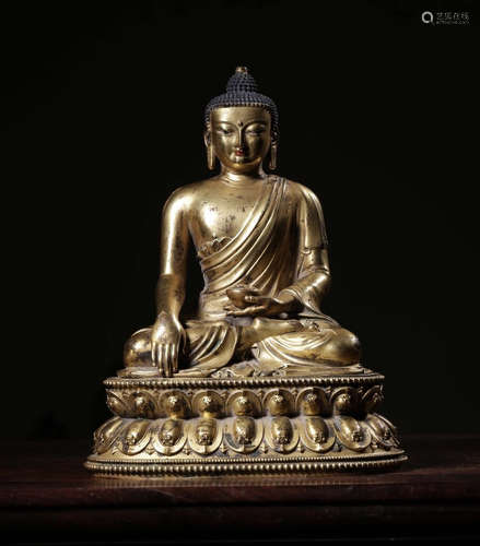 CHINESE GILT BRONZE BUDDHA