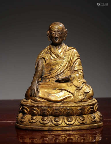 CHINESE GILT BRONZE BUDDHA