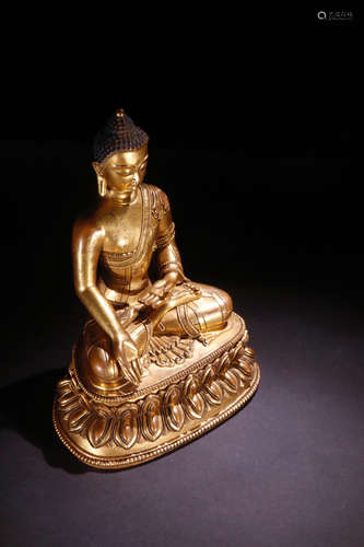 CHINESE GILT BRONZE BUDDHA