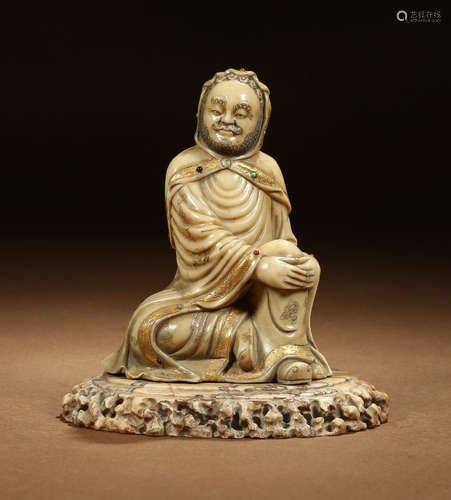 CHINESE SOAPSTONE BUDDHA ORNAMENT