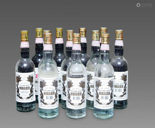民国80年代台湾高粱酒玻璃瓶12瓶