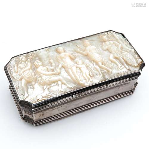 A Very Rare 18th Century Dutch Tobacco box