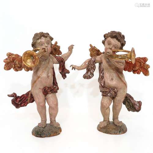 A Very Rare Pair of 18th Century Baroque Angels