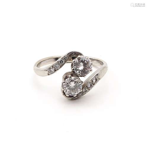 A Ladies Diamond Ring Over 1 CTW