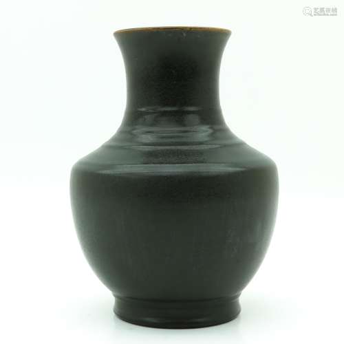 A Teadust Decor Vase