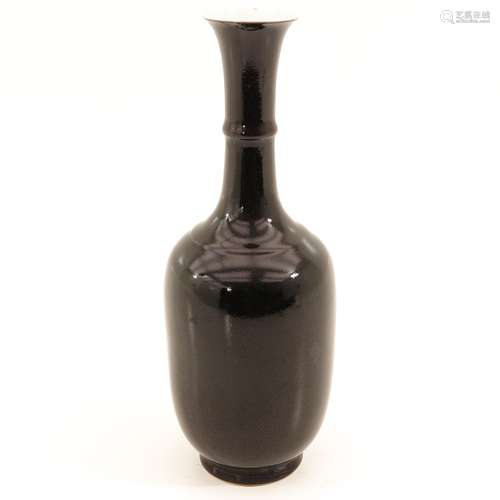 A Brown Glazed Vase