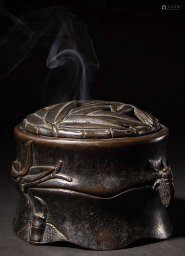 A COPPER CASTED BAMBOO PATTERN CENSER