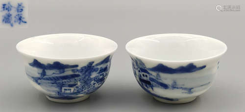 PAIR OF BLUE&WHITE GLAZE CUPS