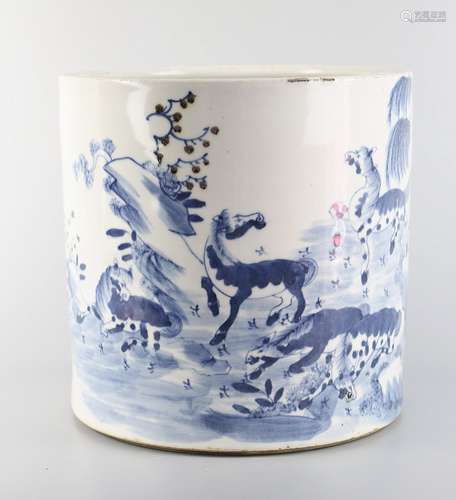 Blue and white underglaze red horse pattern pen sea