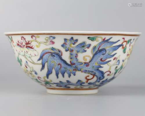 Porcelain bowl with Kui phoenix pattern