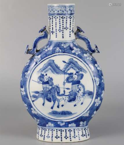 Blue and white dragon pattern moon holding vase