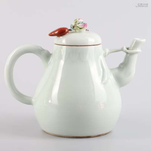 Bean green glaze famille rose teapot