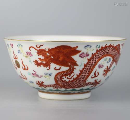 Painted bowl with two dragons playing with beads