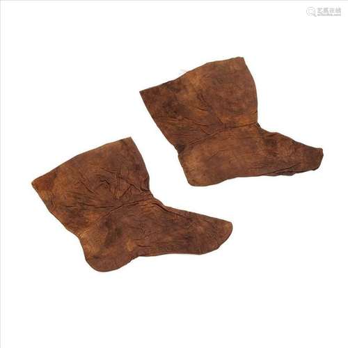 Central Asia, China, Qara-Kitay, Western Qidan, 12th c., pair of silk socks