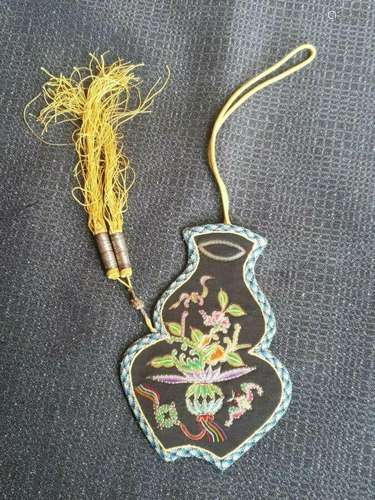 Antique Chinese purse accessory  embroidery textile  bag