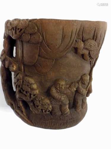 19TH CENTURY CHINESE CARVED BAMBOO LIBATION CUP