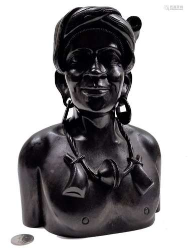 FOLK CARVED EBONY MALE ISLANDER BUST