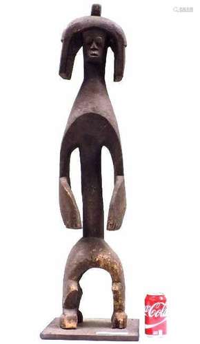 EARLY MUMUYE NIGERIA FIGURE STATUE