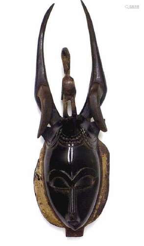 AFRICAN YAKA DAN TRIBE CEREMONIAL WOODEN MASK