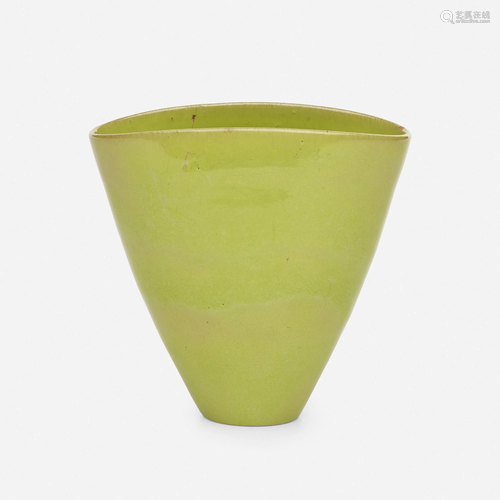 Gertrud and Otto Natzler, tapered pillow vase