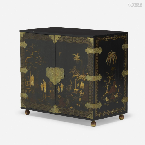Chinese, chinoiserie cabinet