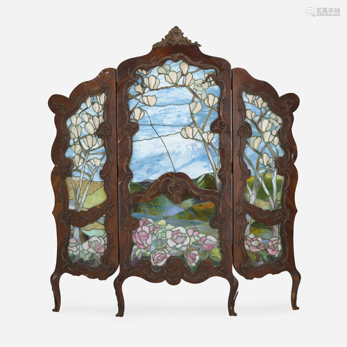 decorative three-panel screen