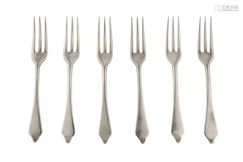 A set of six Edwardian sterling silver dessert forks, London 1909 by Brewis & Co