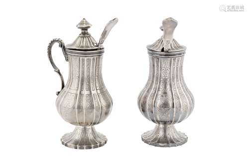 A pair of late 19th century Dutch silver mustard pots with spoons, Groningen or Schoonhoven circa