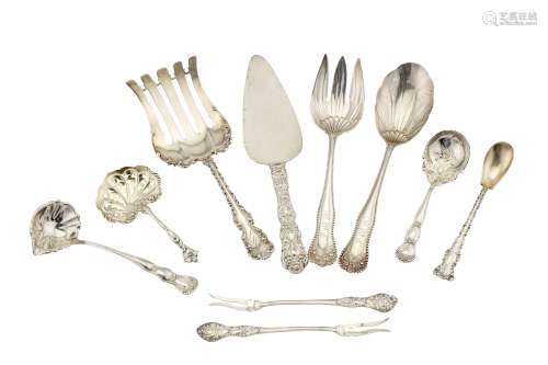 A mixed selection of American sterling silver serving pieces